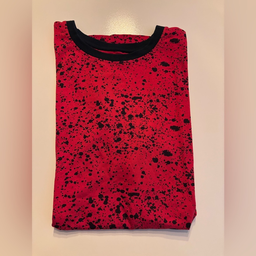 The Rolling Paper Brand Red and Black Splatter T-Shirt. Mens XL.